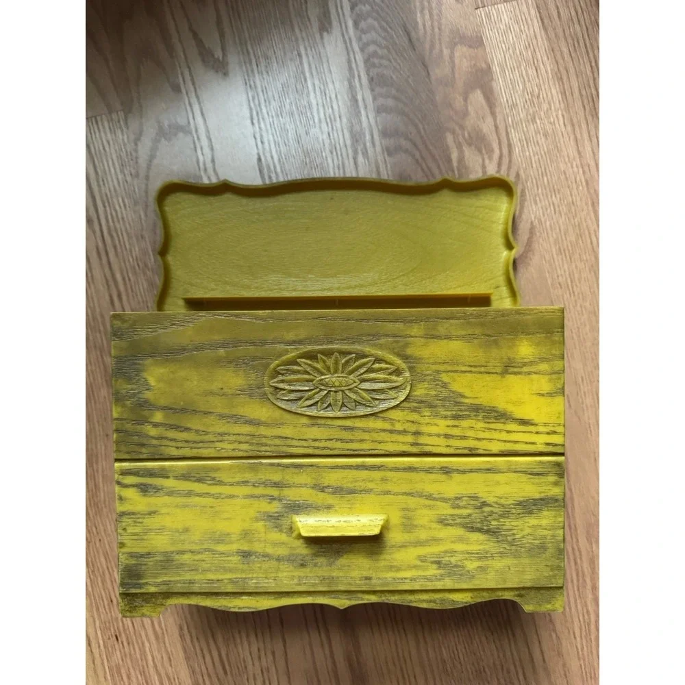 Vintage 1970s Harvest Gold Faux Wood‎ Recipe Box Sunflower Plastic Storage Chest
